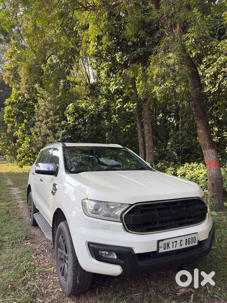 Ford Endeavour 2016 Diesel Well Maintained