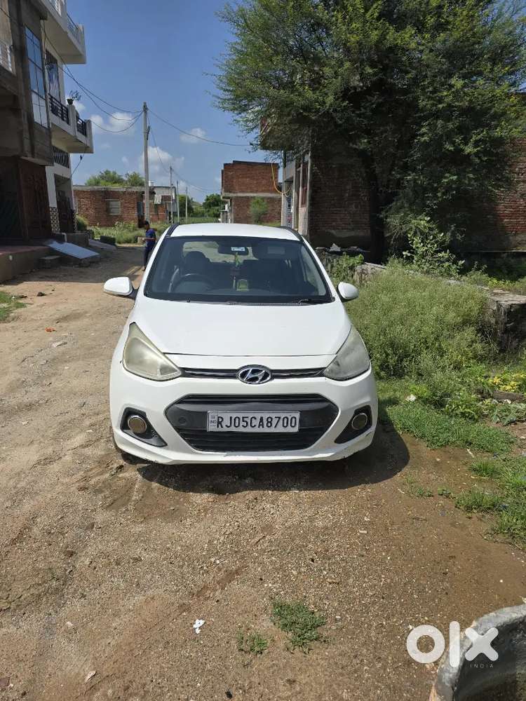 Hyundai Grand I10 Sportz 2015