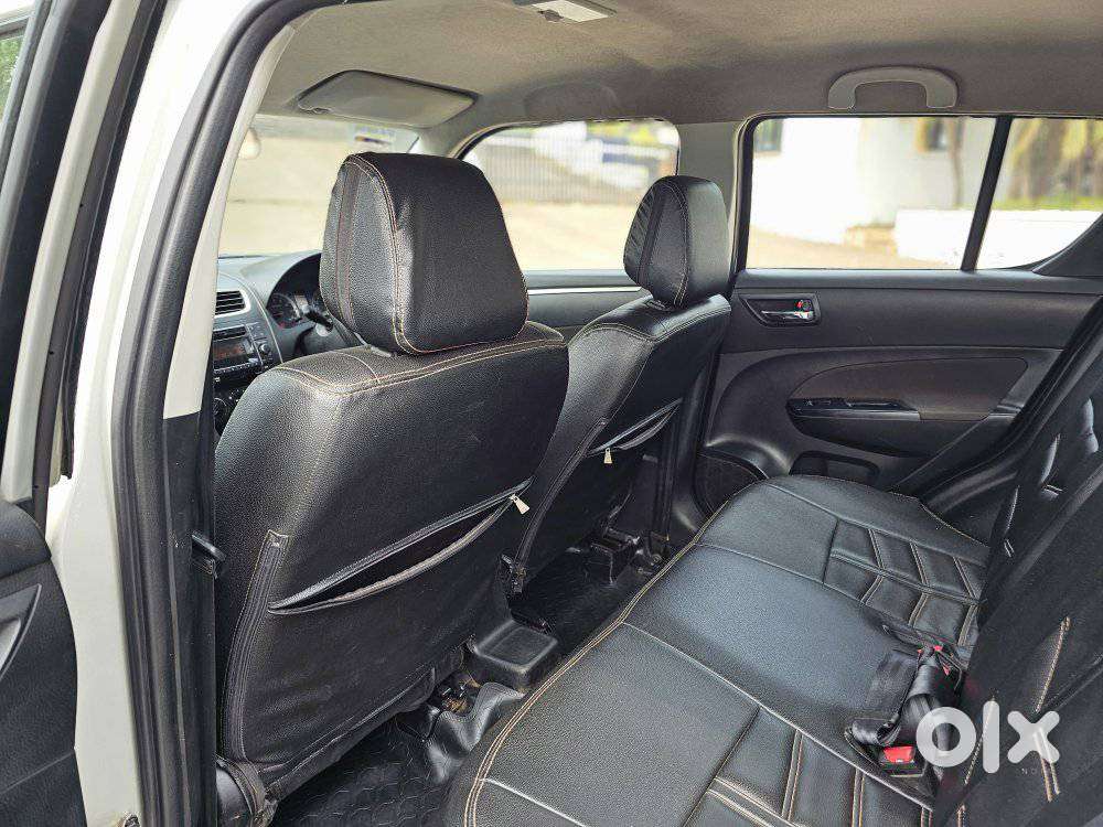 Maruti Suzuki Swift Vxi Abs Bsiv, 2017, Petrol