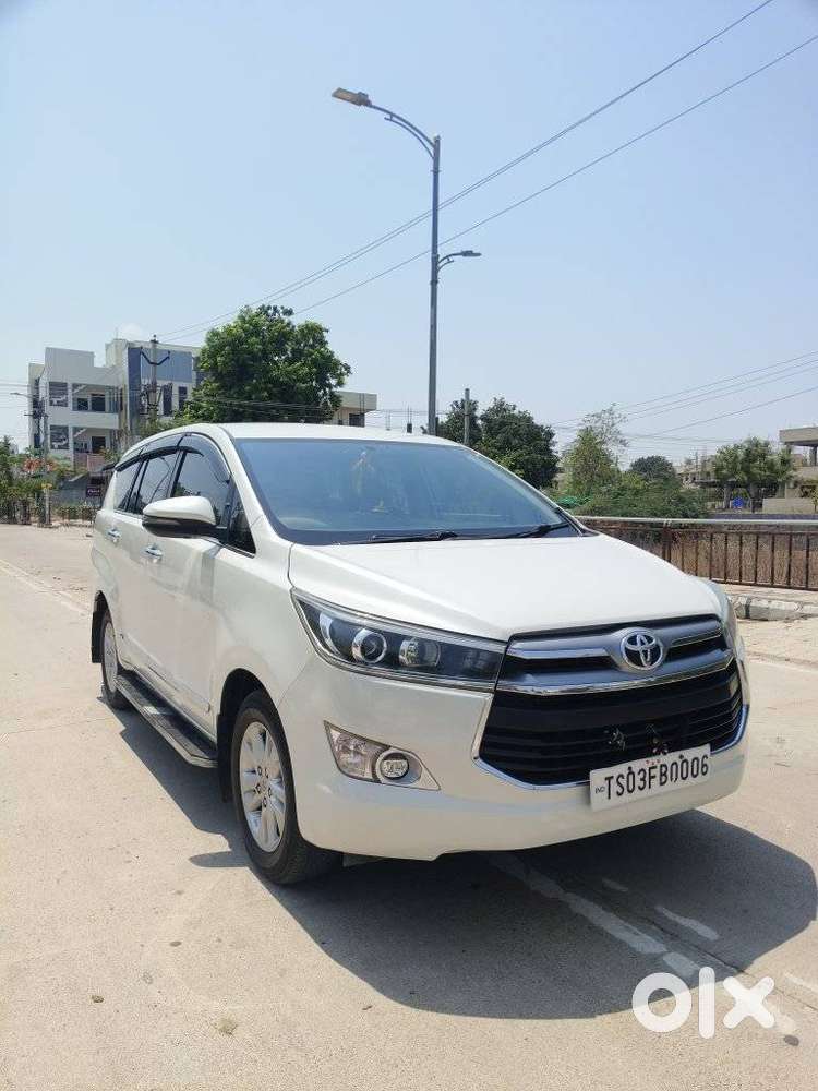 Toyota Innova Crysta 2.4 V 8 Str, 2020, Diesel