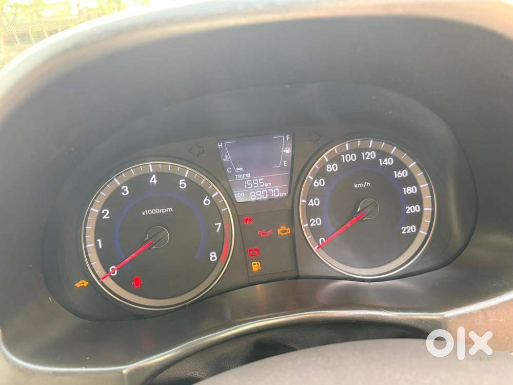 Hyundai Verna, 2013, Petrol