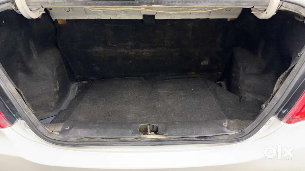 Maruti Suzuki Swift Dzire 2012-2015 1.2 Lxi, 2017, Petrol