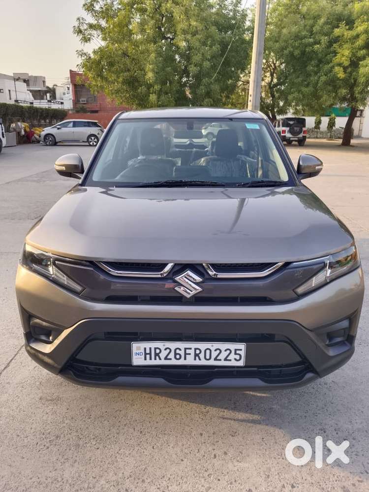 Maruti Suzuki Brezza 1.5 Vxi Smart Hybrid, 2025, Petrol