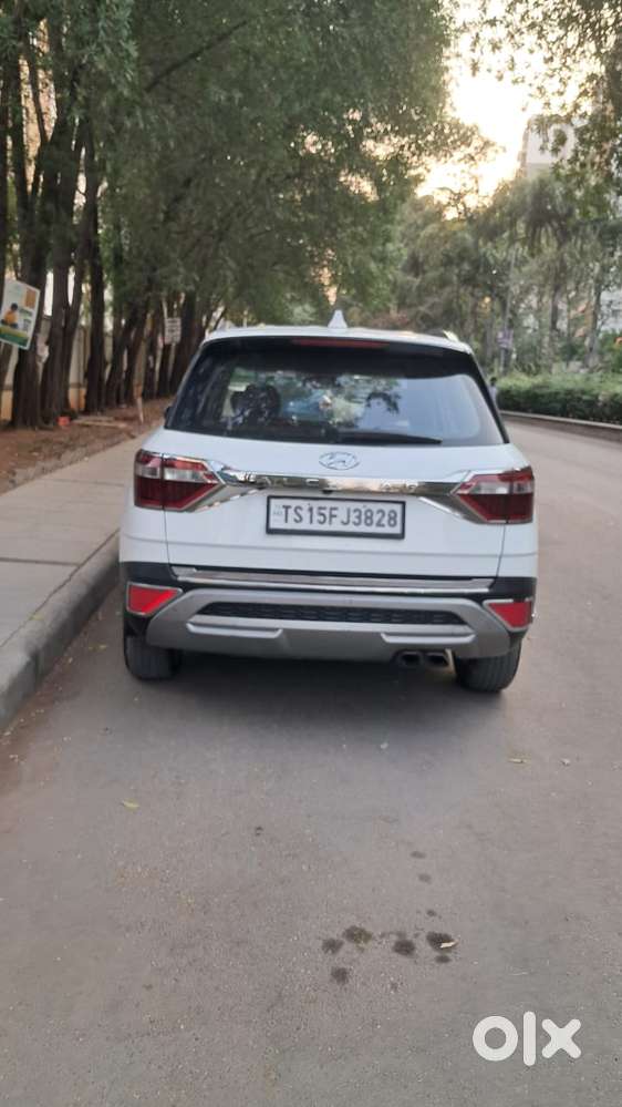 Hyundai Alcazar Platinum Signature Adventure Mt 7 Str, 2022, Diesel