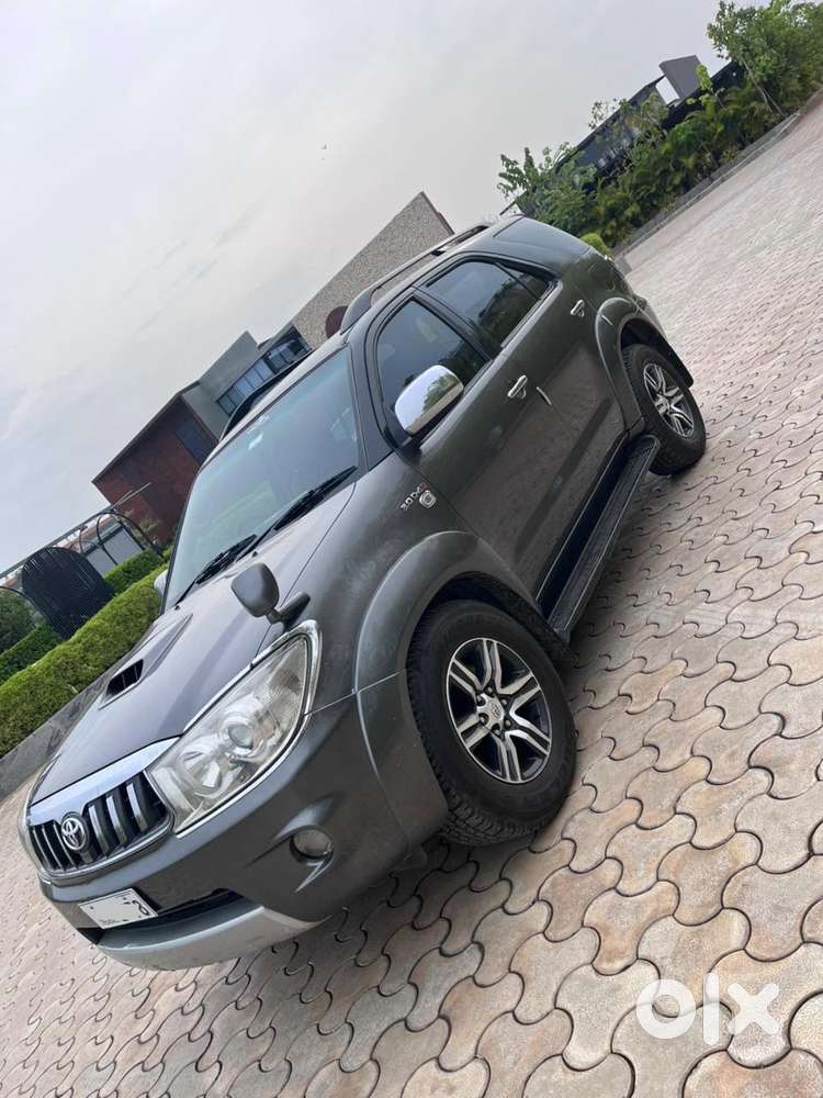 Toyota Fortuner 3.0 Diesel, 2009, Diesel