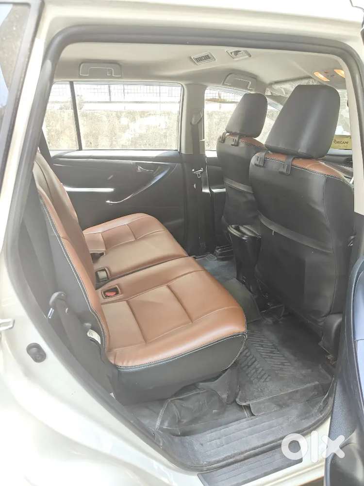 Innova Crysta Gx Plus 8 Seater Yaxi For Sale