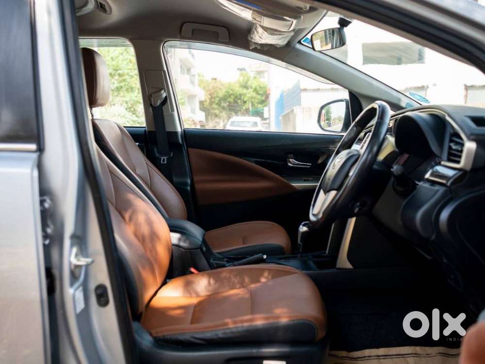 Toyota Innova Crysta 2.8z Automatic, 2021, Petrol