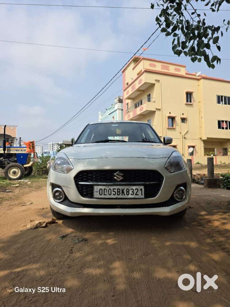 Maruti Suzuki Swift 1.2 Vxi (o), 2023, Petrol