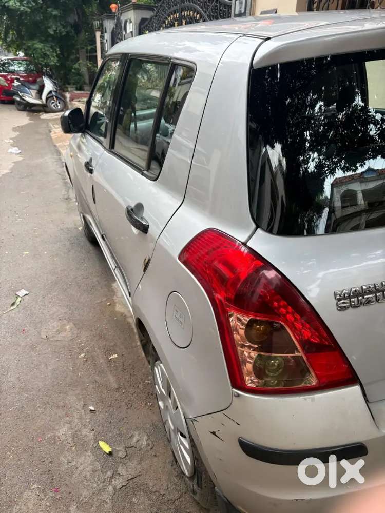 Swift Vxi Petrol 2010 Manual