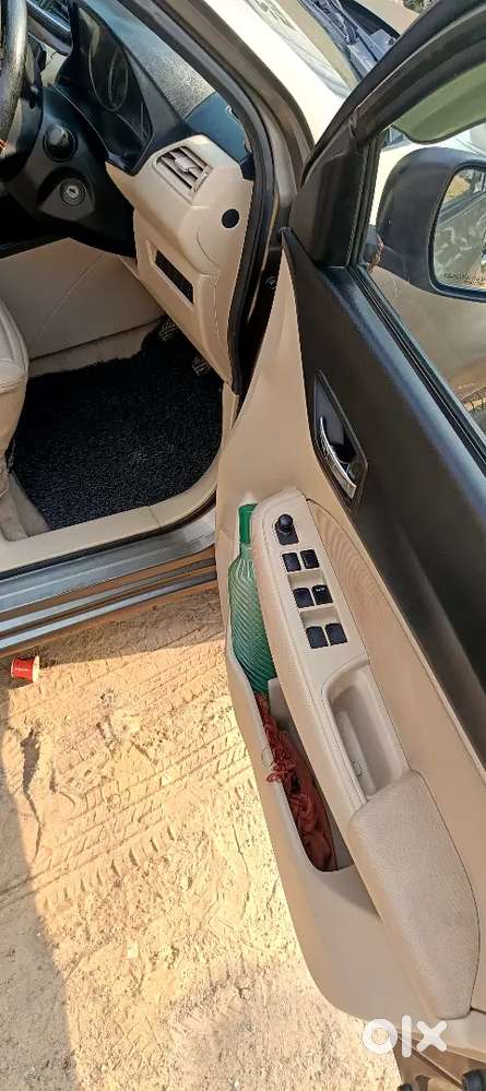 Maruti Suzuki Dzire Vdi  2018 Half Tyre Insurance New