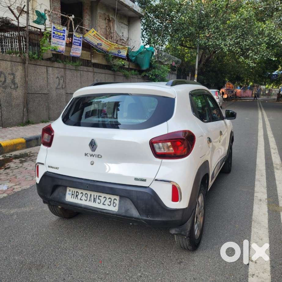 Renault Kwid 1.0 Rxt (o) Easy-r, 2020, Petrol