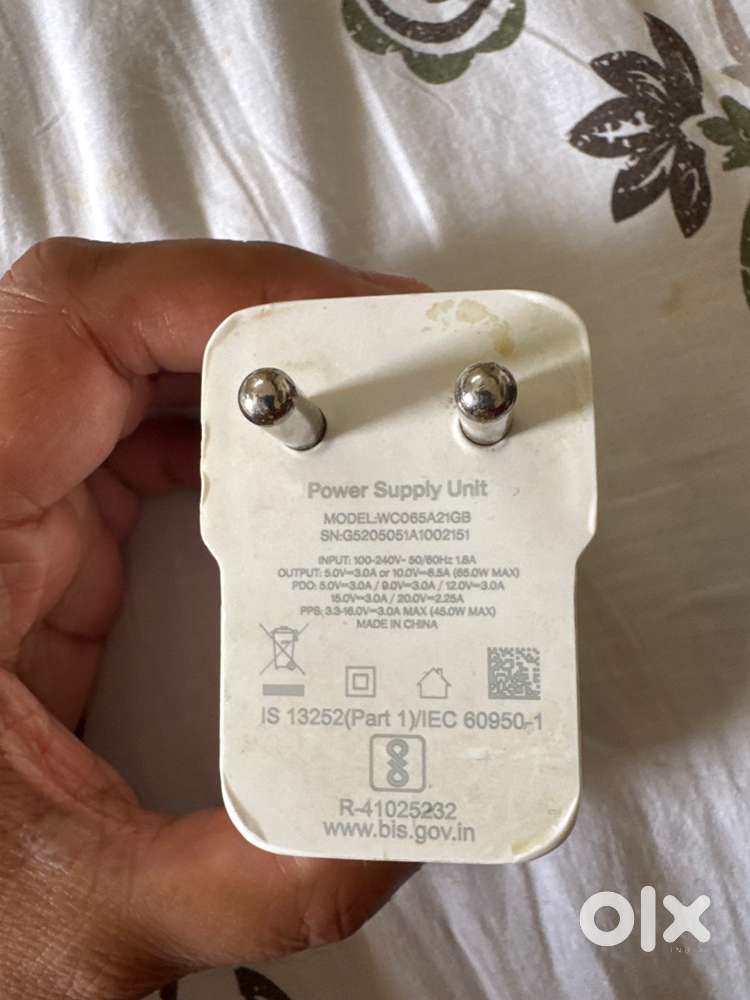 Oneplus Wrap Charger Adapter