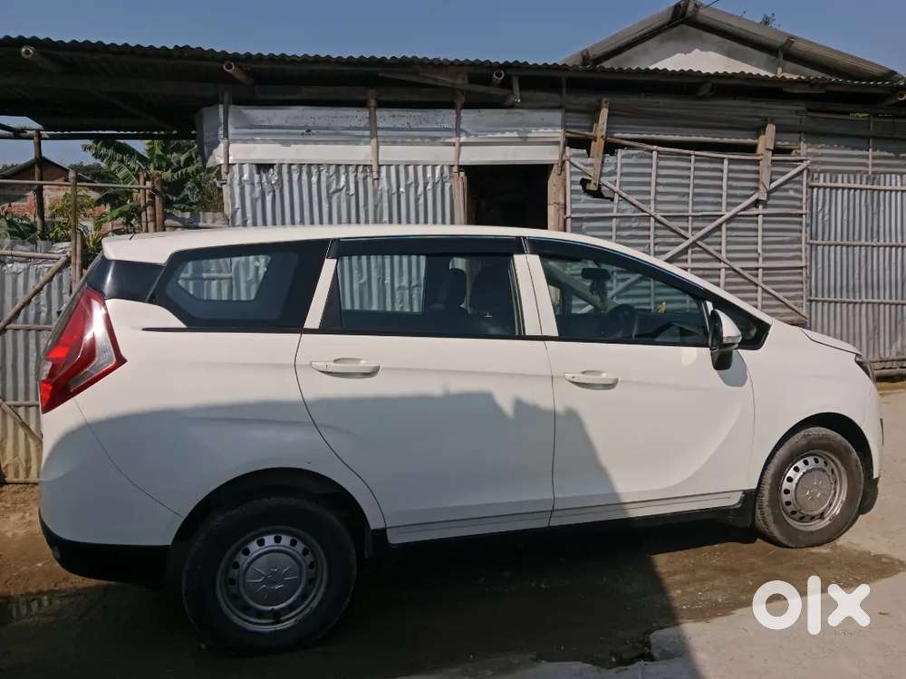 Mahindra Marazzo Diesel 2020 Car