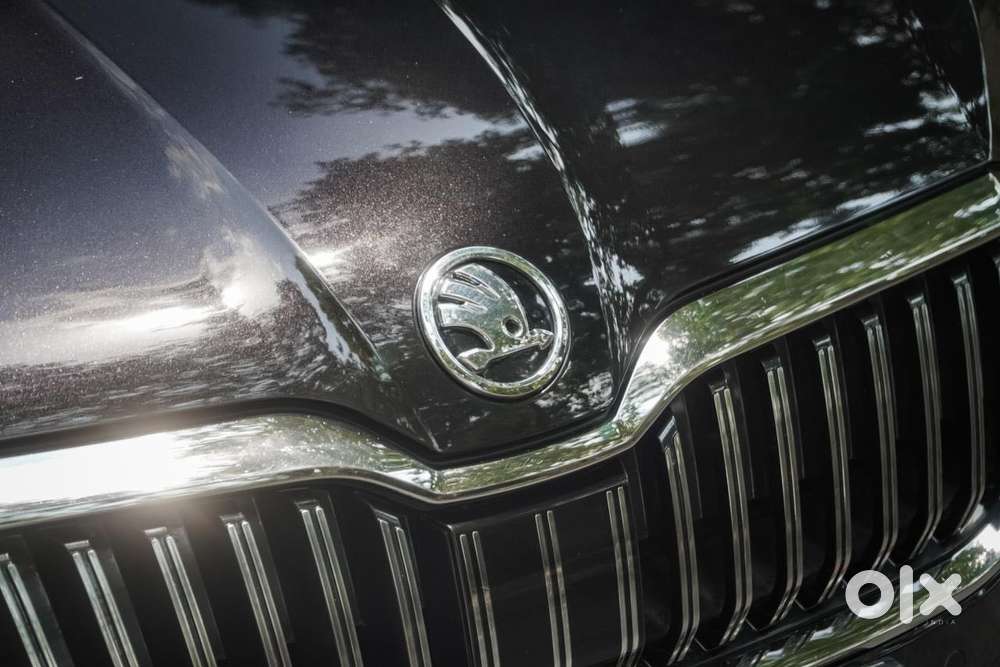 Skoda Superb 2.0 L&k Tsi At, 2023, Petrol