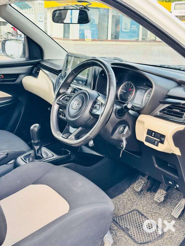 Toyota Glanza 1.2 E, 2023, Petrol