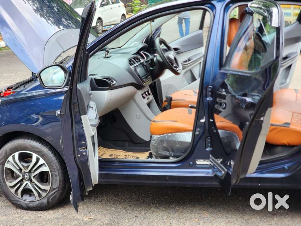 Tata Tiago 1.2 Revotron Xt Rhythm, 2023, Petrol