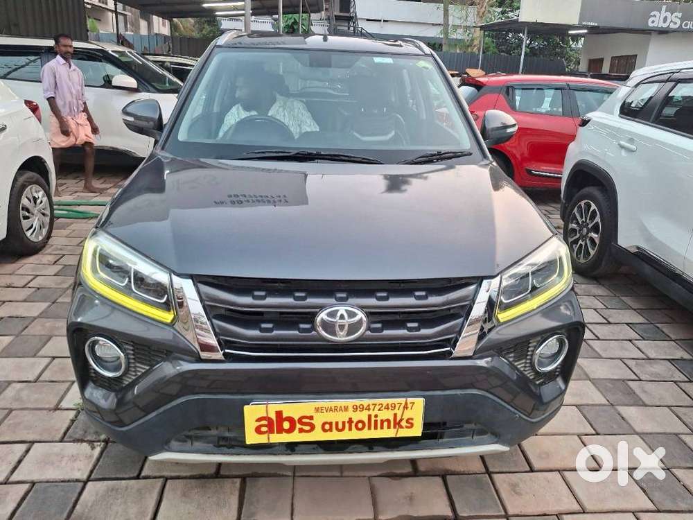 Toyota Urban Cruiser 1.5 Premium Grade At, 2022, Petrol