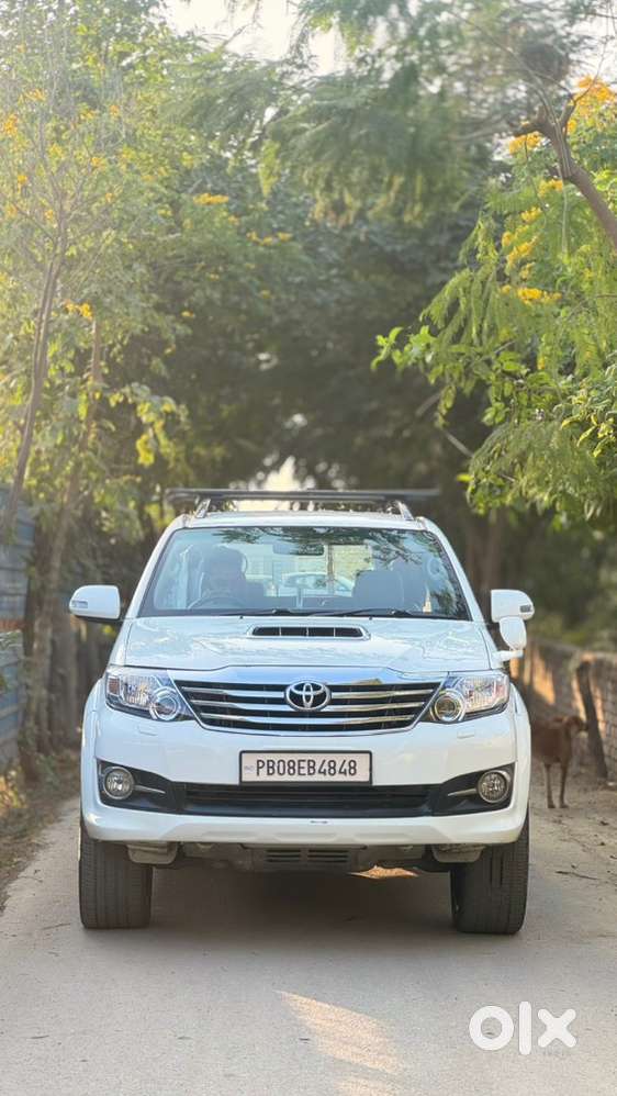 Toyota Fortuner 2012 Diesel Well Maintained