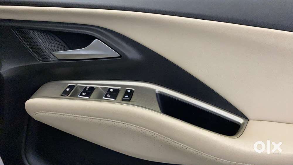 Mg Hector Sharp Pro 1.5 Turbo Cvt, 2024, Petrol