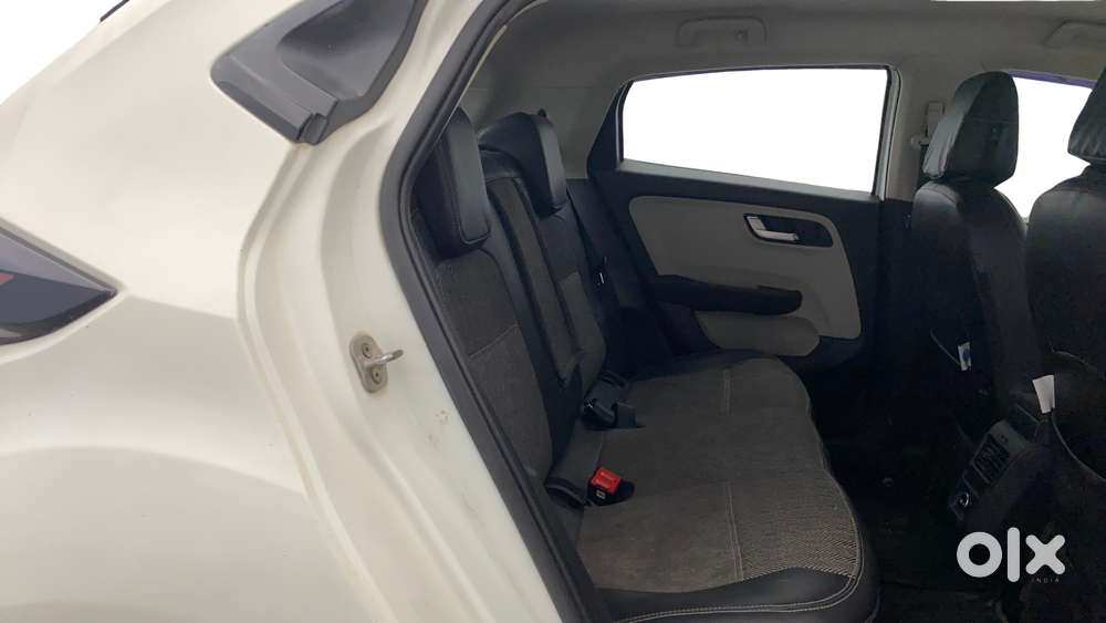 Tata Altroz Xz, 2021, Petrol