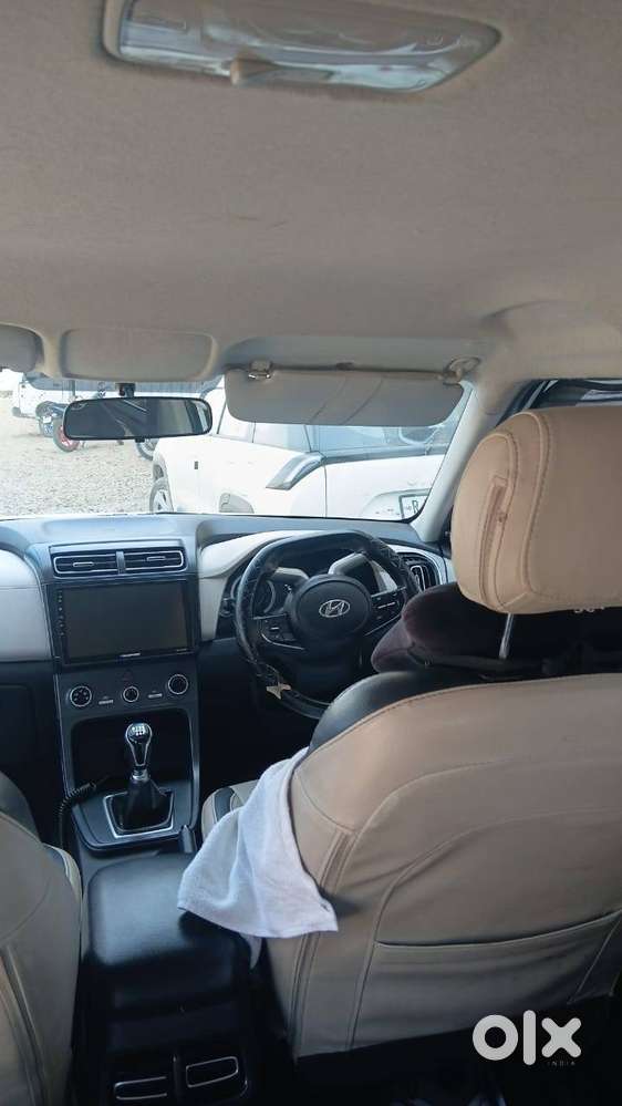 This Is Car Bank Manger