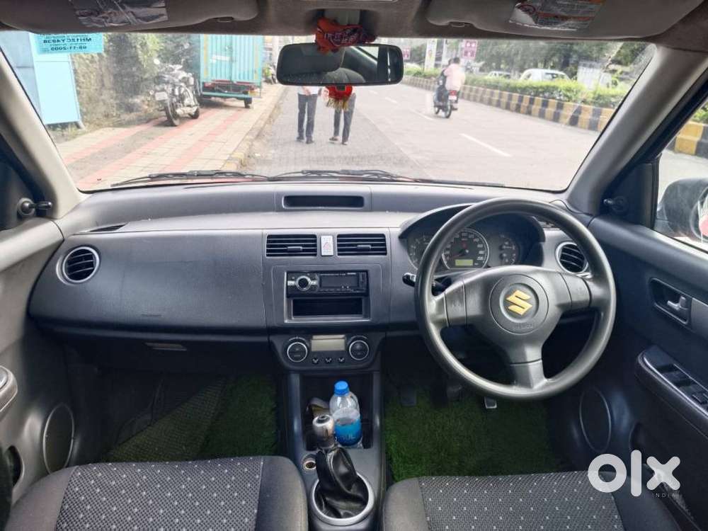Maruti Suzuki Swift 2004-2010 1.3 Zxi, 2005, Petrol