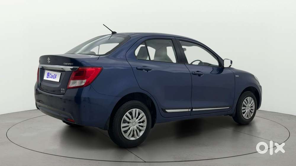 Maruti Suzuki Swift Dzire Amt Vxi, 2017, Petrol