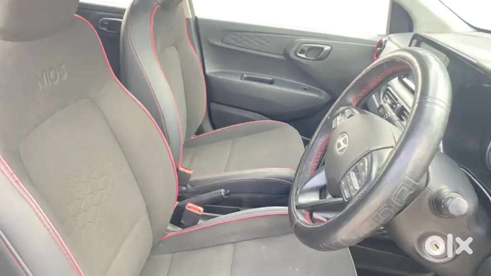 Hyundai Grand I10 Nios Sportz Dual Tone 2023