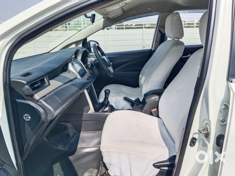 Toyota Innova Crysta 2.4 G Plus Mt 8 Str, 2020, Diesel