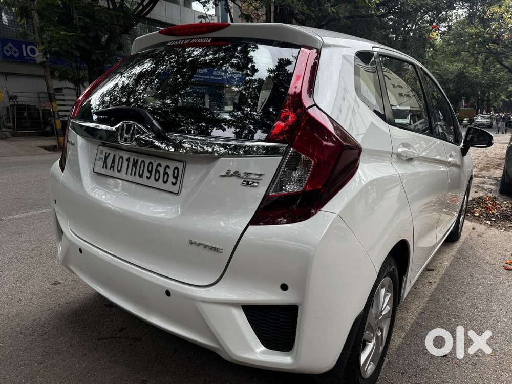 Honda Jazz V CVT, 2017, Petrol