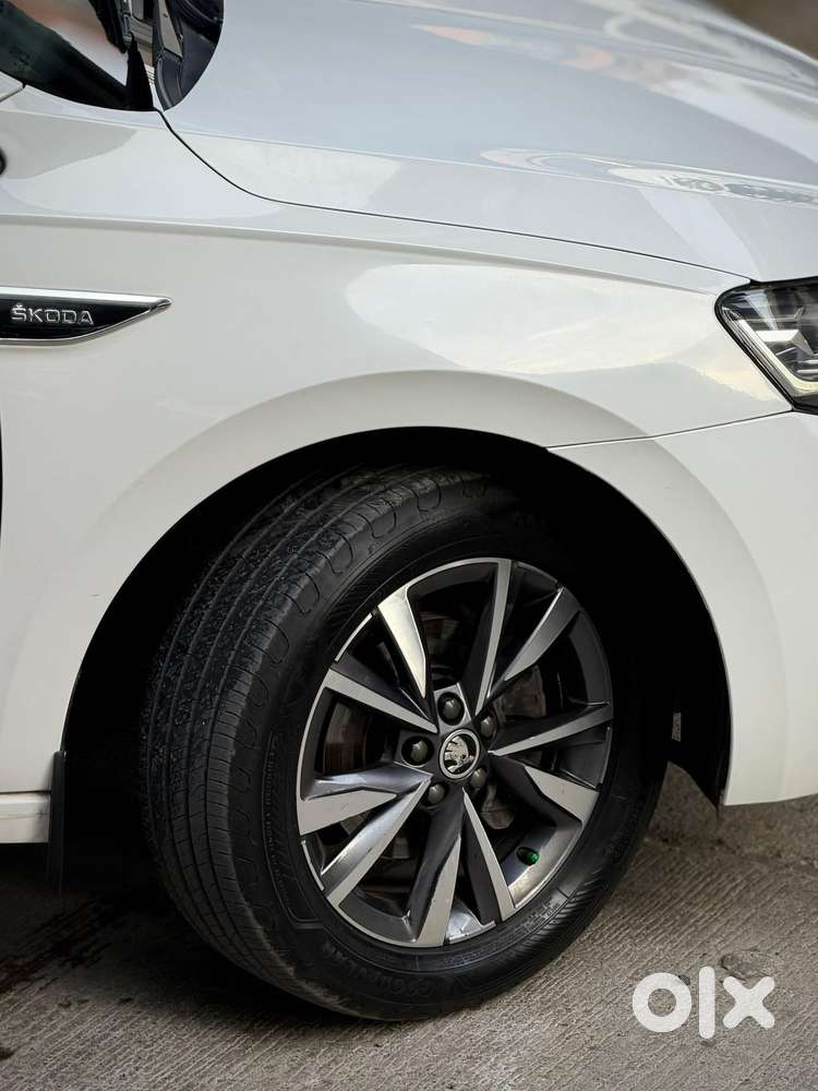 Skoda Slavia 1.0 Tsi Style, 2023, Petrol