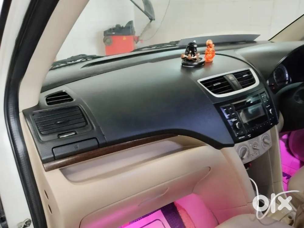 Maruti Suzuki Dzire 2017 Diesel 76593 Km Driven