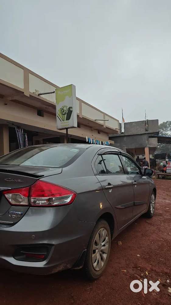 Maruti Suzuki Ciaz 2016 Diesel 65000 Km Driven