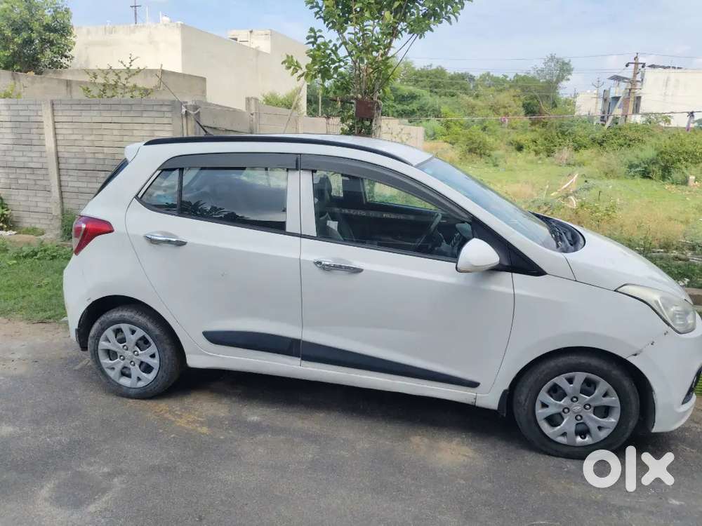 Hyundai Grand I10 Sportz 2016