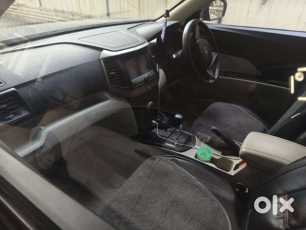 Mahindra Xuv300 Diesel 2020 2nd Owner