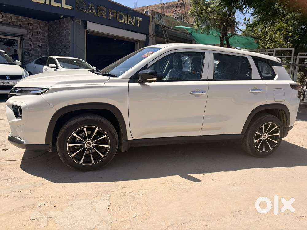 Toyota Urban Cruiser Hyryder E Neodrive Aero Edition, 2025, Petrol