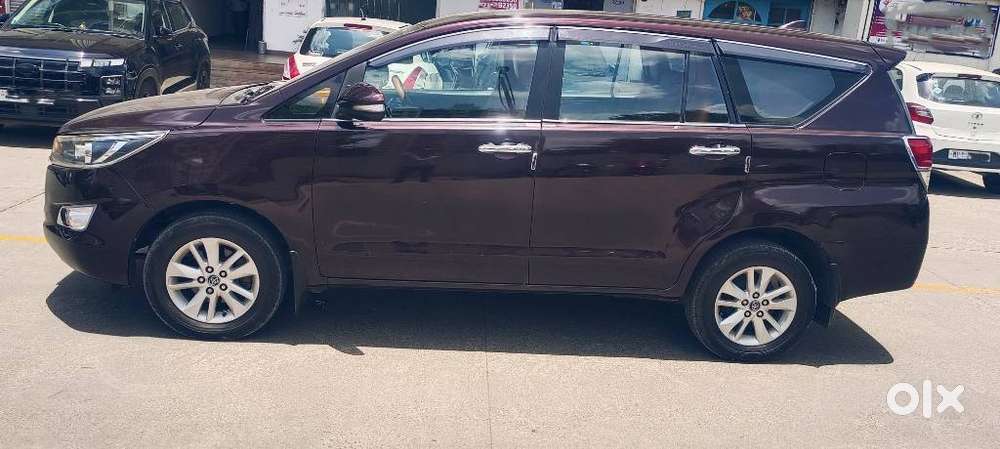 Toyota Innova Crysta 2.8 Gx At, 2016, Diesel
