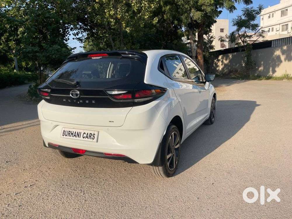 Tata Altroz 1.2 Xz Plus Rtn Dct, 2023, Petrol