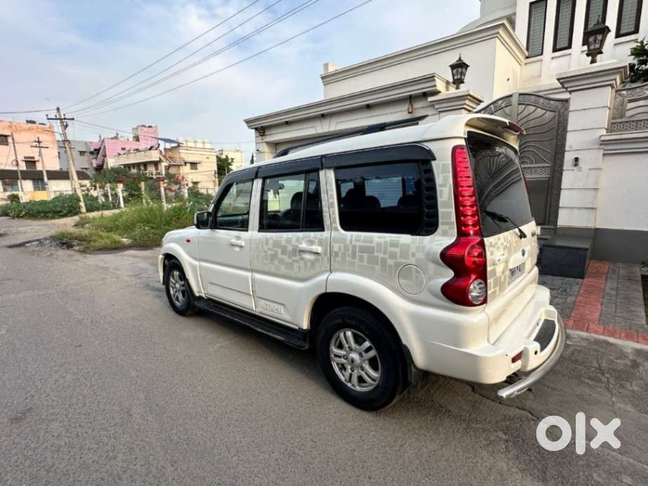 Mahindra Scorpio Vlx 2wd Airbag Bsiv, 2014, Diesel