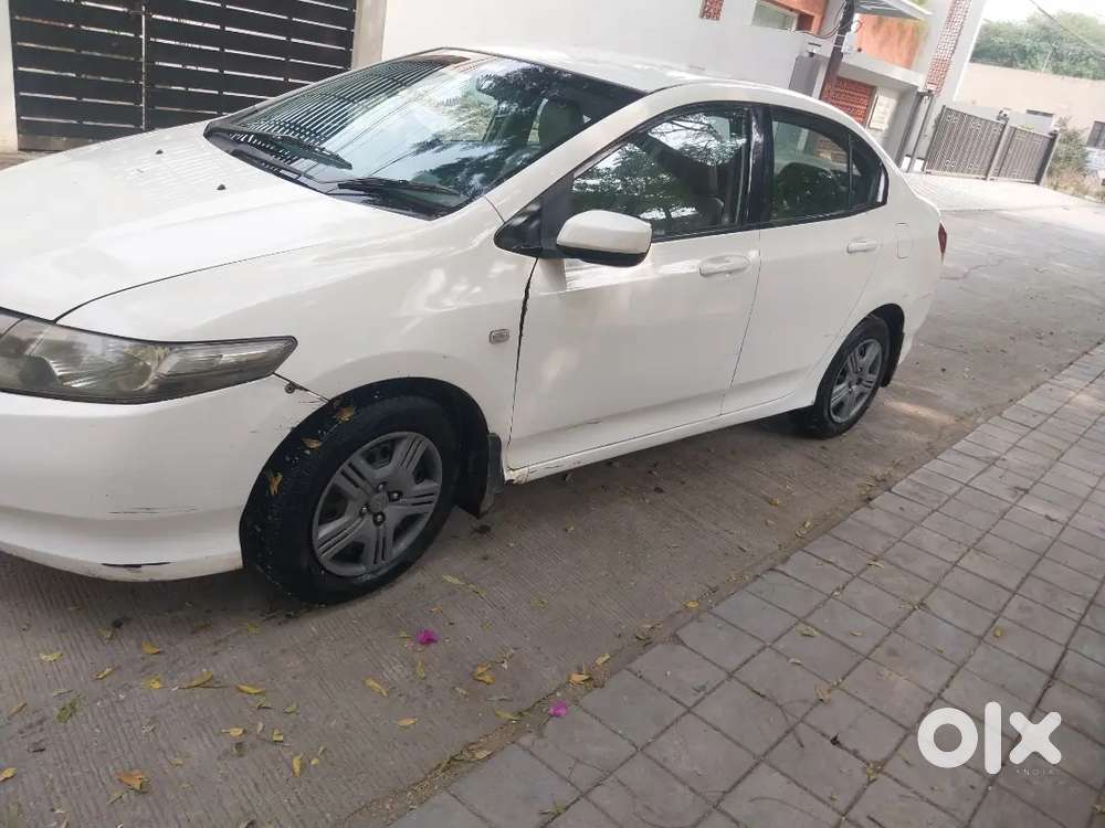Honda City 2009 Petrol+cng Well Maintained