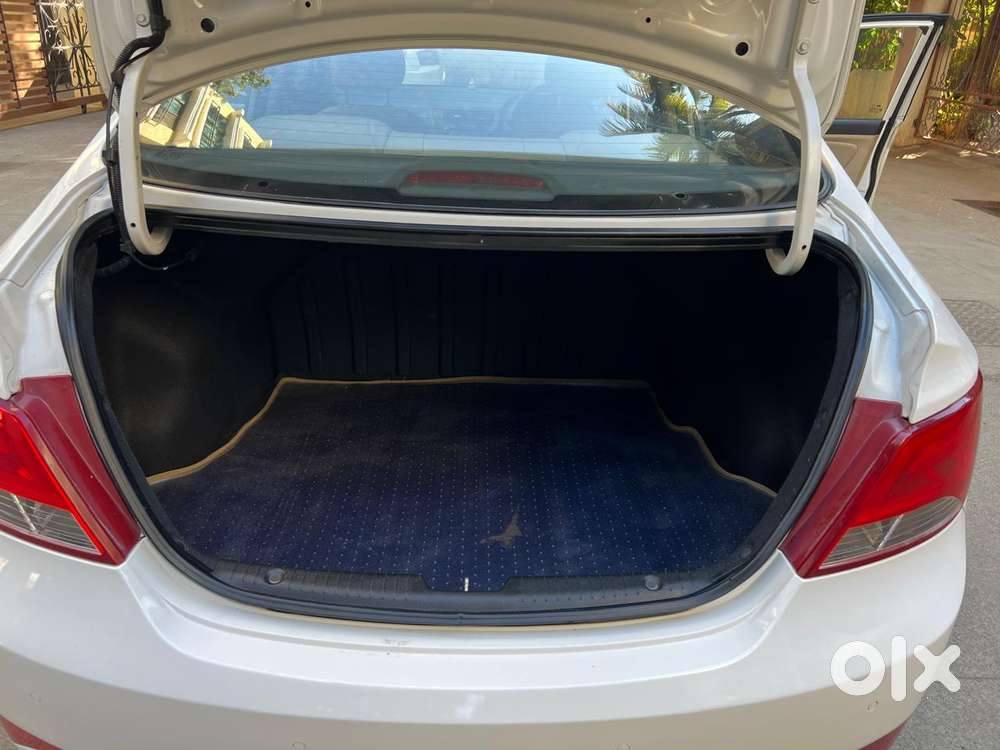 Hyundai Verna 2016-2017 1.6 Vtvt At Sx, 2016, Petrol