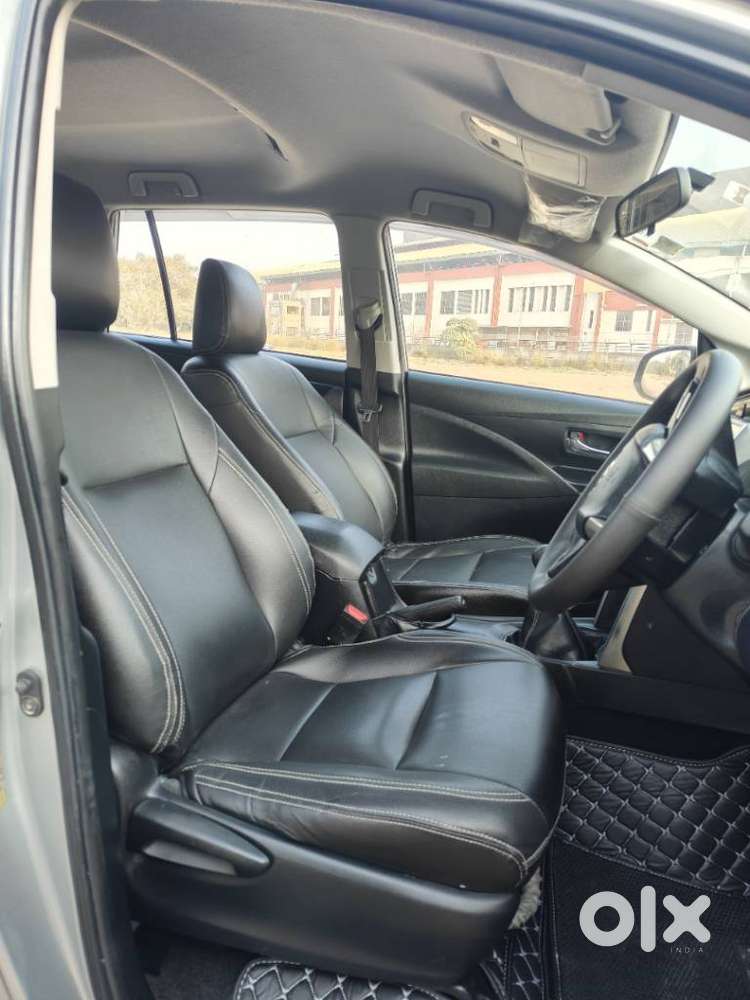 Toyota Innova Crysta 2.4 G Mt, 2017, Diesel