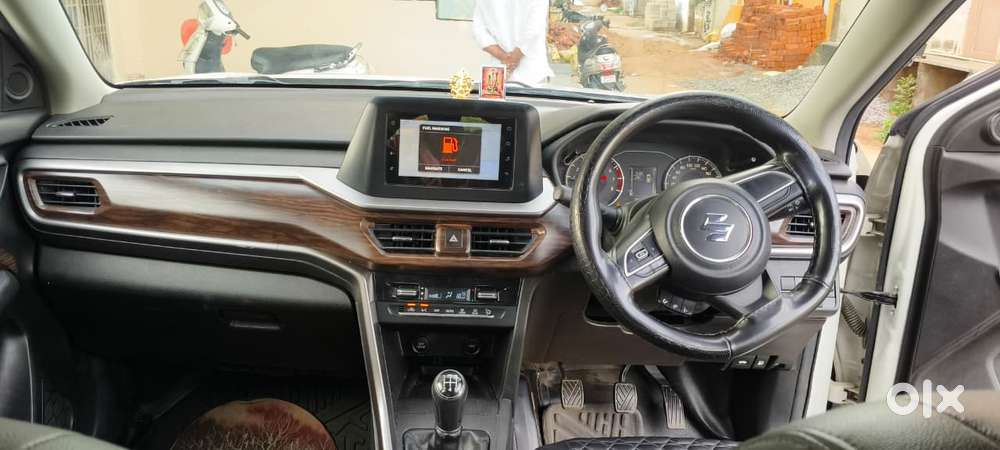 Maruti Suzuki Brezza 1.5 Vxi Smart Hybrid, 2023, Petrol