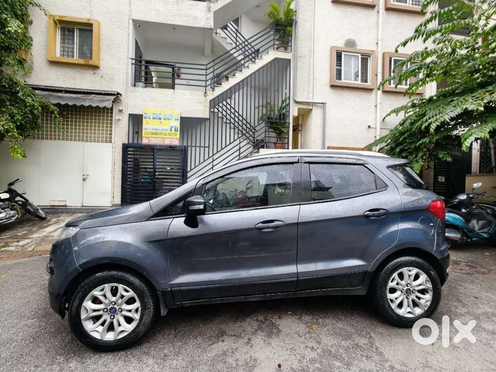 Urgent Sell Ford Ecosport 2016 Diesel Manual Top End Model