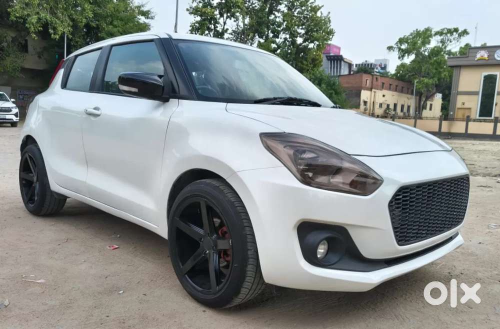 Maruti Suzuki Swift 2018 Vxi, 2022, Petrol