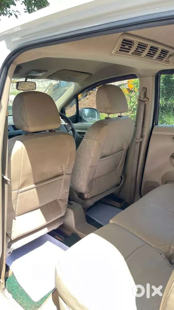 Maruti Suzuki Ertiga Zdi 2013