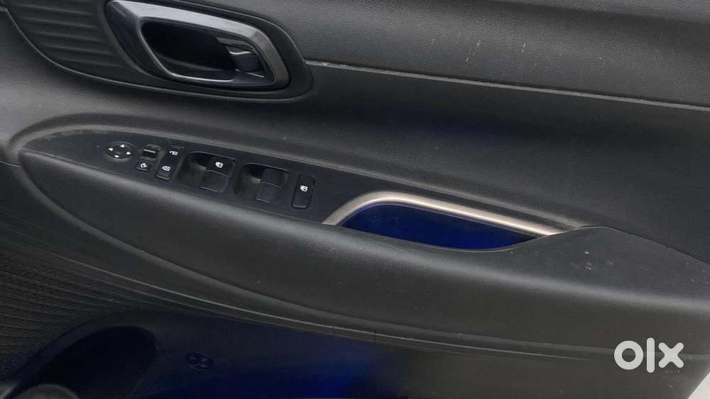 Hyundai New I20 1.2 Asta (o) Ivt, 2023, Petrol