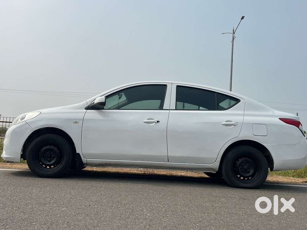 Nissan Sunny Xl O 2012
