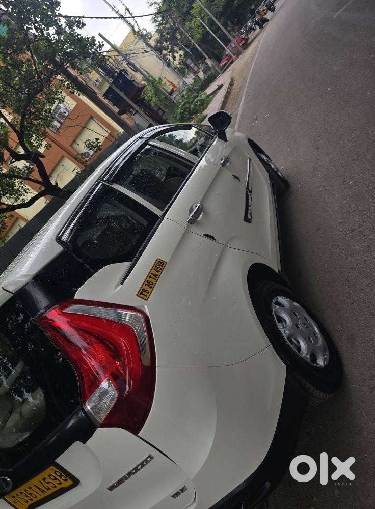 Mahindra Marazzo M2 8str, 2023, Diesel