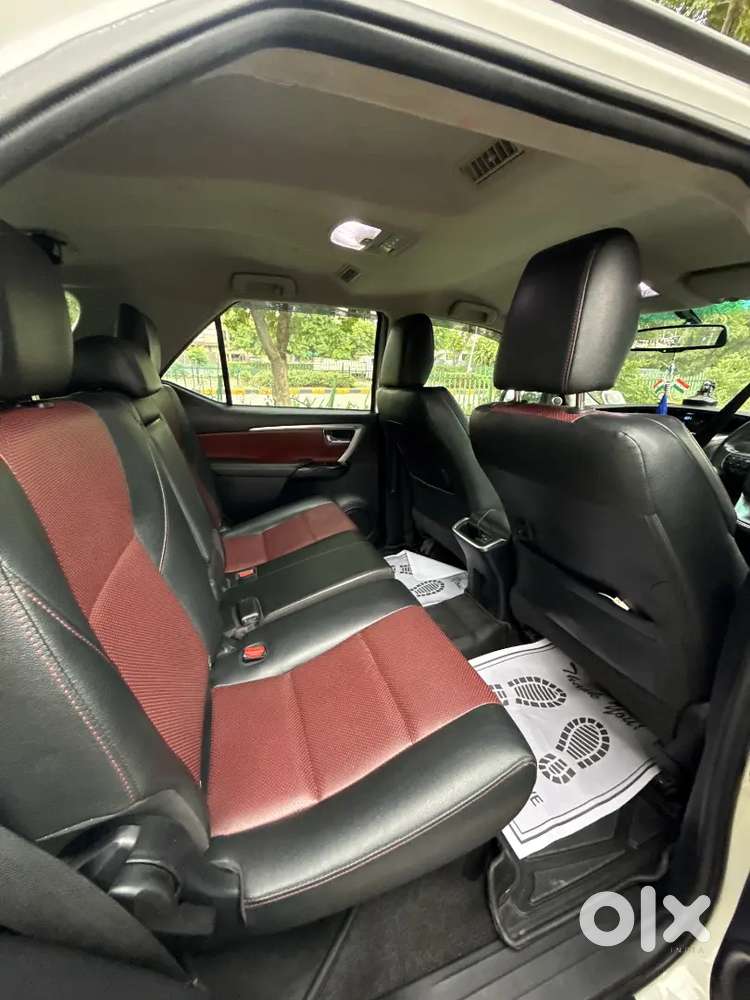 Toyota Fortuner Legender 2023 Diesel